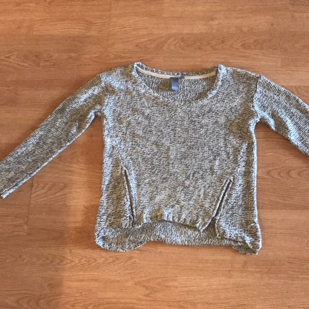 Quinn sweater